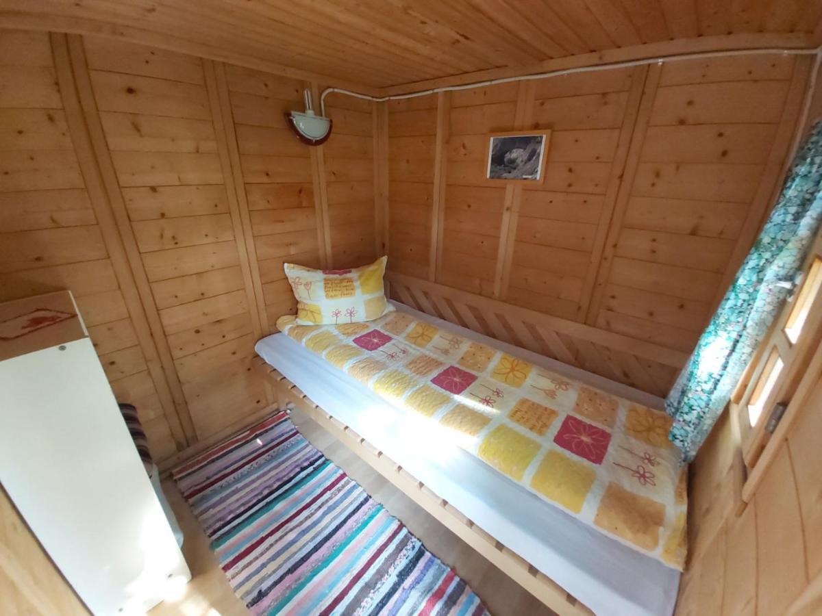 Bungalow Camping Edelweiss - Floare De Colt - Gyopar Rimetea Exterior photo